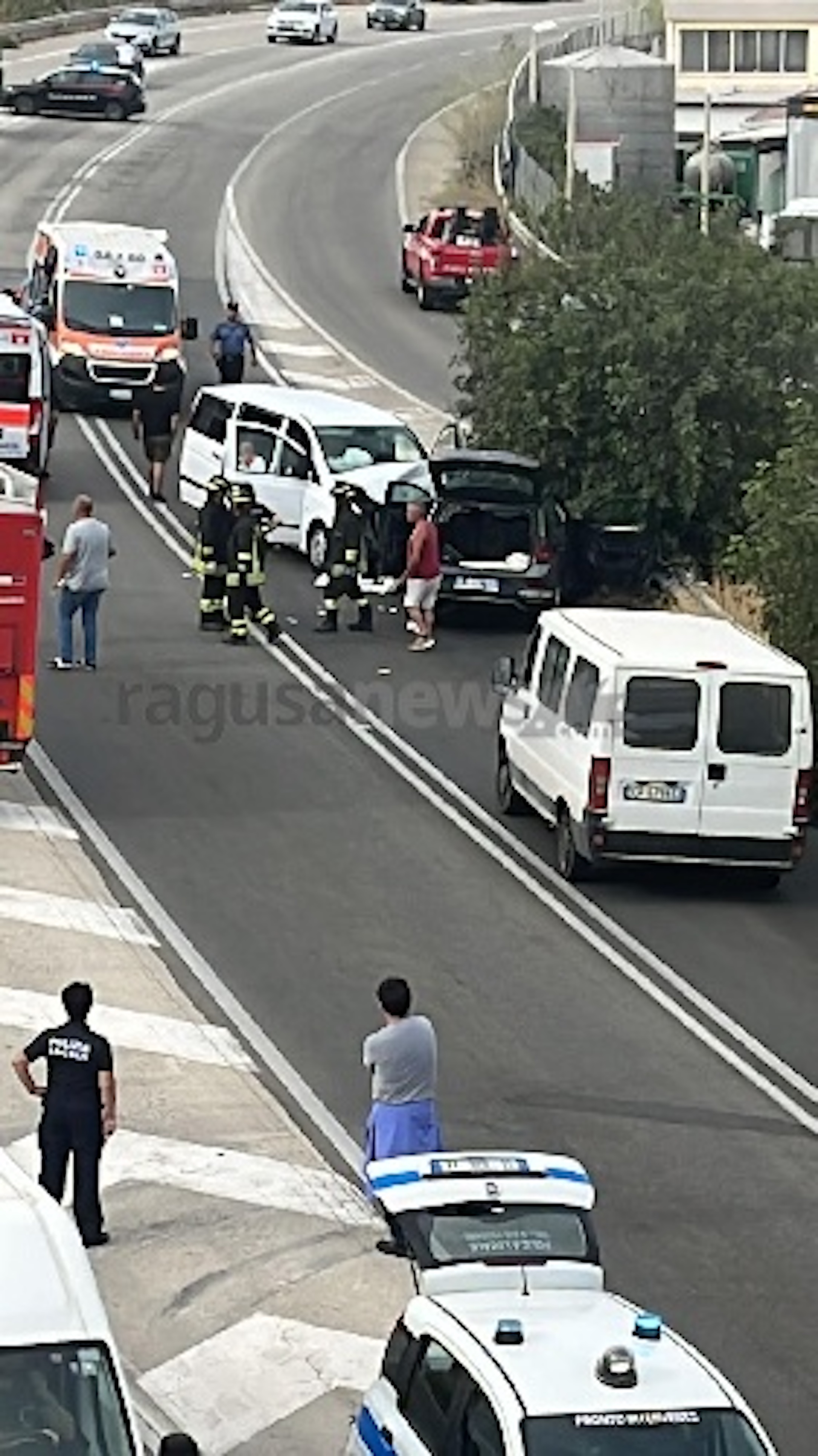 Incidente A Pozzallo In Ospedale Di Cui Una Grave Pozzallo