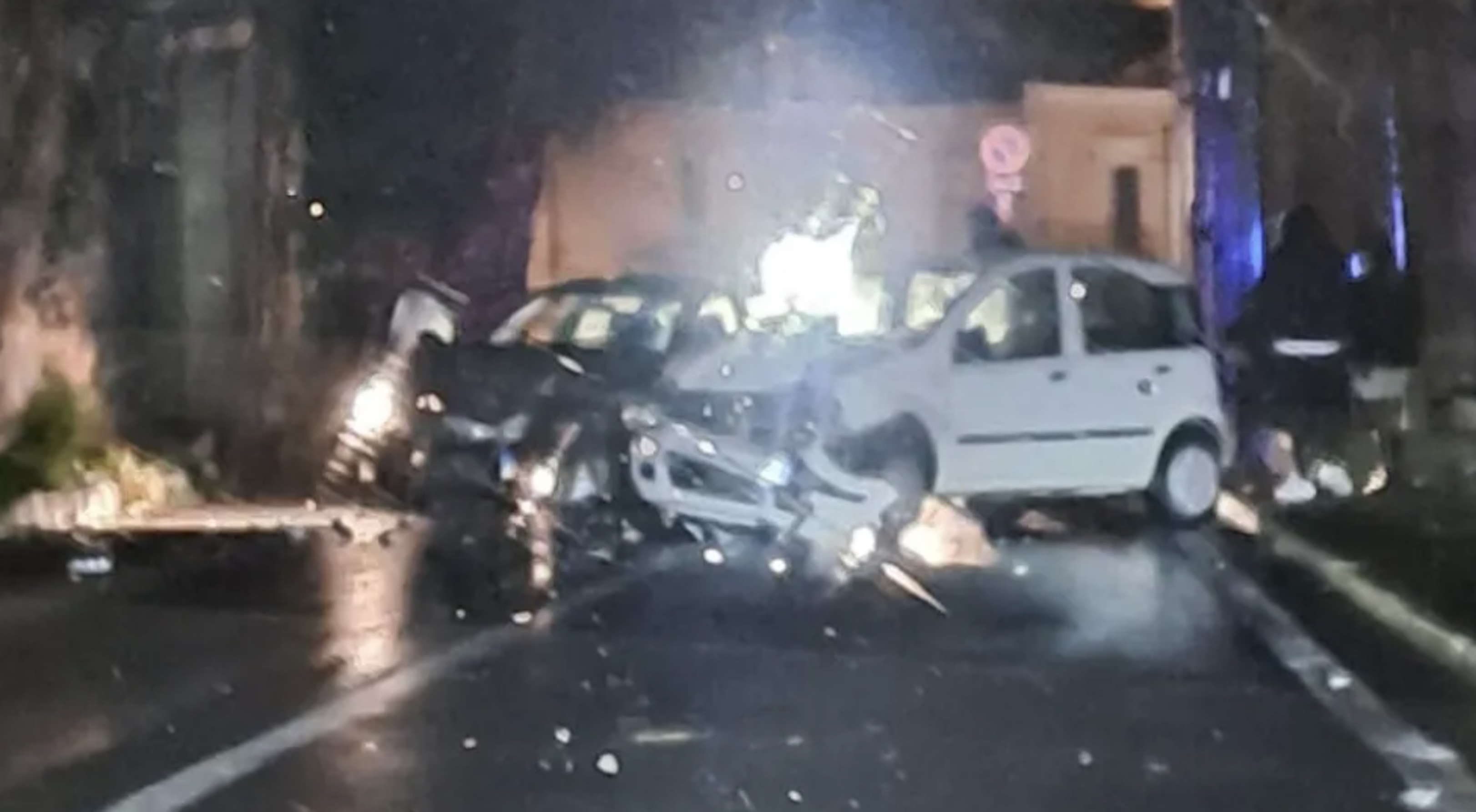 Incidente Sabato Notte In Via Nazionale A Modica Modica