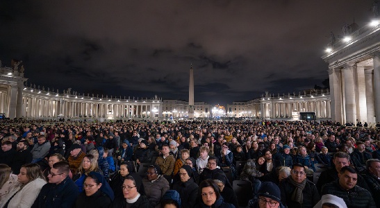 https://www.ragusanews.com/immagini_articoli/01-03-2025/papa-francesco-il-bollettino-lunghi-periodi-di-ossigenoterapia-ad-alti-flussi-300.jpg