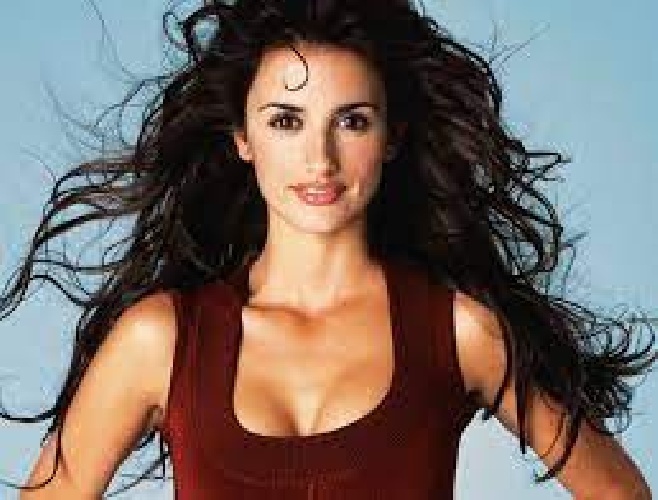 https://www.ragusanews.com/immagini_articoli/01-06-2021/penelope-cruz-dieta-da-1-300-calorie-per-restare-in-forma-500.jpg