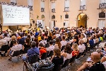 https://www.ragusanews.com/immagini_articoli/01-08-2024/il-donnafugata-film-festival-dal-6-agosto-al-castello-100.jpg