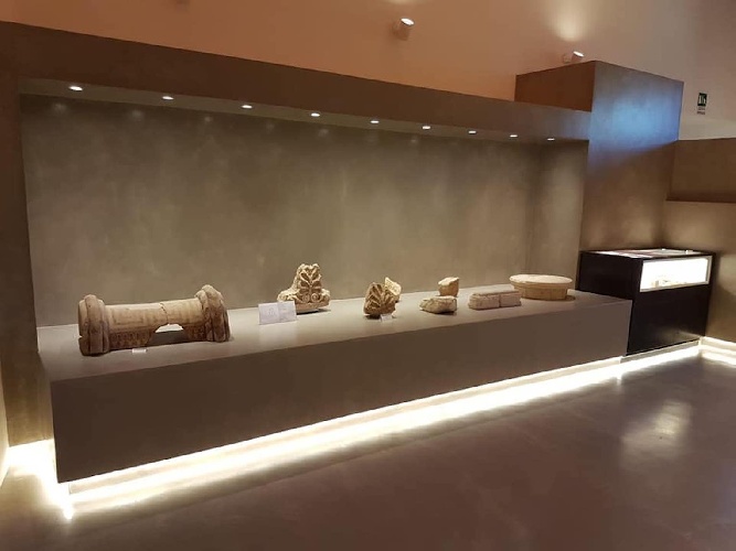 https://www.ragusanews.com/immagini_articoli/04-11-2023/domenica-al-museo-archeologico-di-kamarina-500.jpg