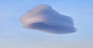 https://www.ragusanews.com/immagini_articoli/06-01-2024/che-bella-la-nuvola-contessa-sul-cielo-di-catania-100.jpg