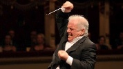 https://www.ragusanews.com/immagini_articoli/06-02-2025/daniel-barenboim-soffro-di-parkinson-ma-dirigero-il-piu-possibile-100.jpg