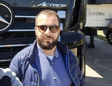 https://www.ragusanews.com/immagini_articoli/06-03-2025/1741254486-modica-decisa-l-autopsia-per-peppe-giurdanella-indagato-il-conducente-dell-autocarro-1-300.jpg