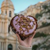 https://www.ragusanews.com/immagini_articoli/07-02-2024/il-cuore-di-san-valentino-un-regalo-per-ricordare-l-amore-100.jpg