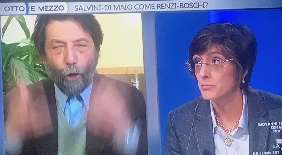 https://www.ragusanews.com/immagini_articoli/08-01-2019/cacciari-bongiorno-diretta-vergognatevi-500.jpg