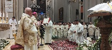 https://www.ragusanews.com/immagini_articoli/08-10-2024/ragusa-giuseppe-cascone-e-luca-roccaro-sono-sacerdoti-100.jpg