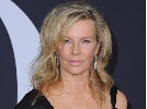 https://www.ragusanews.com/immagini_articoli/08-12-2024/kim-basinger-compie-71-anni-100.jpg