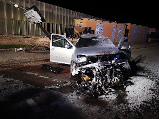 https://www.ragusanews.com/immagini_articoli/10-06-2019/1560166581-incidente-ragusa-mare-muore-una-38enne-1-240.jpg