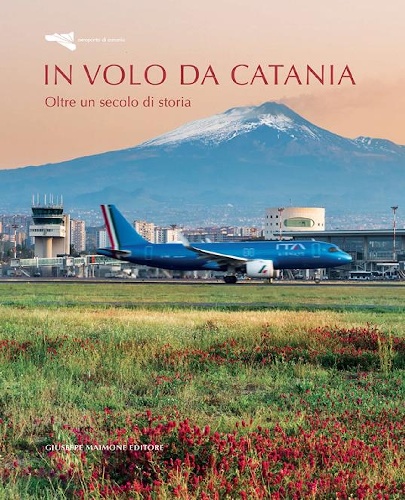 https://www.ragusanews.com/immagini_articoli/11-10-2024/libro-in-volo-da-catania-per-il-centenario-dell-aeroporto-500.jpg