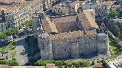 https://www.ragusanews.com/immagini_articoli/12-06-2024/domenica-il-piano-di-pedonalizzazione-del-castello-ursino-a-catania-100.jpg