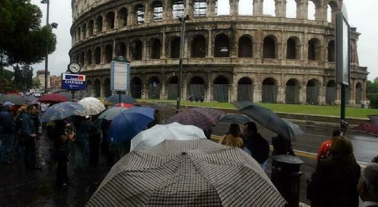 https://www.ragusanews.com/immagini_articoli/12-09-2024/bomba-d-acqua-oggi-su-roma-300.jpg