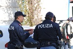 https://www.ragusanews.com/immagini_articoli/12-11-2024/arrestato-a-comiso-il-ladro-somalo-che-faceva-razzie-in-friuli-100.jpg