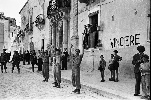 https://www.ragusanews.com/immagini_articoli/12-12-2023/mostra-fotografica-e-proiezione-docufilm-su-phil-stern-sicily-1943-100.jpg