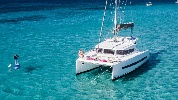 https://www.ragusanews.com/immagini_articoli/13-03-2024/idee-per-le-prossime-vacanze-il-noleggio-catamarani-alle-eolie-100.jpg