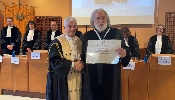 https://www.ragusanews.com/immagini_articoli/13-03-2024/mimmo-cuticchio-laurea-magistrale-honoris-causa-in-italianistica-100.jpg