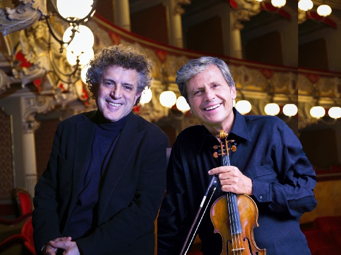 https://www.ragusanews.com/immagini_articoli/14-02-2022/uto-ughi-in-concerto-a-modica-500.jpg