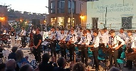 https://www.ragusanews.com/immagini_articoli/14-09-2024/l-orchestra-jazz-del-verga-di-modica-al-marzamemi-cinefest-100.jpg