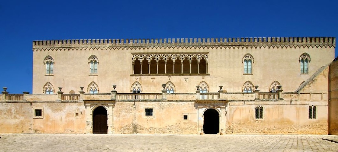 https://www.ragusanews.com/immagini_articoli/14-10-2024/castello-di-donnafugata-c-e-la-gara-ex-provincia-annuncia-offerta-500.jpg