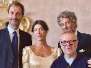 https://www.ragusanews.com/immagini_articoli/14-10-2024/fiorello-scatenato-canta-aal-matrimonio-della-figlia-olivia-video-100.jpg