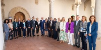 https://www.ragusanews.com/immagini_articoli/14-10-2024/palermo-il-principe-alberto-di-monaco-all-universita-100.jpg