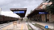 https://www.ragusanews.com/immagini_articoli/15-02-2024/treni-il-rapporto-pendolaria-2024-da-trapani-a-ragusa-servono-13-ore-100.jpg
