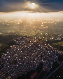 https://www.ragusanews.com/immagini_articoli/15-04-2022/meteo-nuvole-sulla-pasqua-iblea-le-previsioni-per-le-feste-video-280.jpg