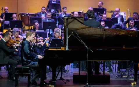 https://www.ragusanews.com/immagini_articoli/17-03-2025/al-teatro-garibaldi-di-modica-suona-l-orchestra-sinfonica-del-teatro-massimo-bellini-di-catania-300.jpg