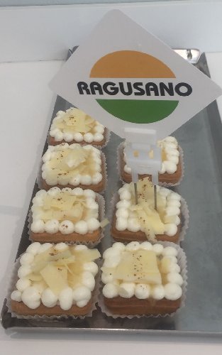 https://www.ragusanews.com/immagini_articoli/18-05-2018/cheese-ragusano-formaggi-iblei-ragusa-ibla-500.jpg