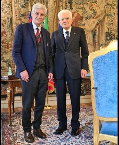 https://www.ragusanews.com/immagini_articoli/18-12-2024/mattarella-a-militello-val-di-catania-il-7-gennaio-per-inaugurare-la-scuola-carrera-300.jpg