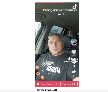 https://www.ragusanews.com/immagini_articoli/19-11-2024/1732007946-camionista-travolse-e-uccise-due-ragazzi-in-moto-e-fa-ancora-video-al-volante-1-300.jpg