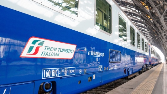 https://www.ragusanews.com/immagini_articoli/21-12-2024/treni-non-ci-sara-il-secondo-sicilia-express-300.jpg