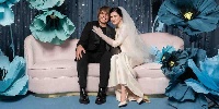 https://www.ragusanews.com/immagini_articoli/22-03-2023/laura-pausini-e-paolo-carta-si-sono-sposati-foto-100.jpg
