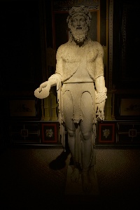 https://www.ragusanews.com/immagini_articoli/22-03-2024/1711109156-il-pompejanum-una-ricerca-storica-di-cristiano-peluso-5-300.jpg