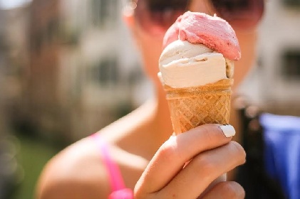 https://www.ragusanews.com/immagini_articoli/22-07-2021/dieta-del-gelato-come-funziona-e-quanto-si-dimagrisce-280.jpg