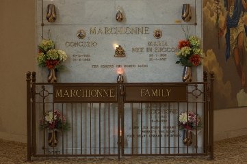 https://www.ragusanews.com/immagini_articoli/23-08-2018/1535179006-sergio-marchionne-sepolto-gran-segreto-canada-1-240.jpg