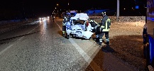 https://www.ragusanews.com/immagini_articoli/24-08-2024/scontro-fra-due-auto-sulla-ragusa-marina-di-ragusa-100.jpg