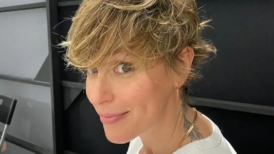 https://www.ragusanews.com/immagini_articoli/24-12-2024/federica-pellegrini-ho-baciato-una-donna-300.jpg