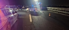 https://www.ragusanews.com/immagini_articoli/25-02-2024/incidente-sulla-siracusa-catania-coinvolte-quattro-auto-un-ferito-grave-100.jpg