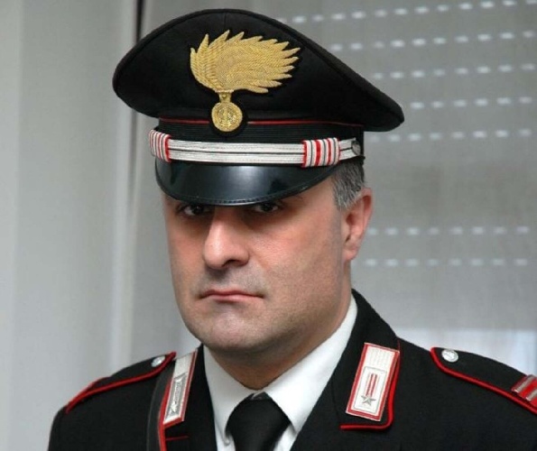 https://www.ragusanews.com/immagini_articoli/28-10-2022/era-siciliano-di-palermo-il-carabiniere-ucciso-dal-collega-a-como-500.jpg