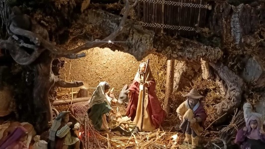 https://www.ragusanews.com/immagini_articoli/28-11-2024/al-via-la-43esima-edizione-il-presepe-negli-iblei-300.jpg