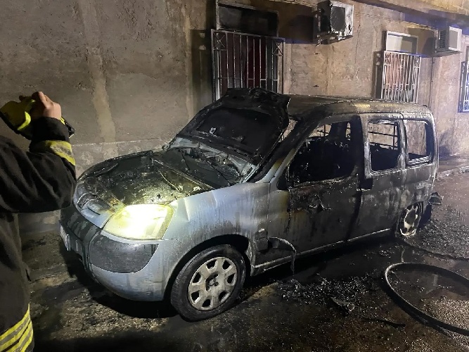 https://www.ragusanews.com/immagini_articoli/29-01-2024/vittoria-incendio-distrugge-furgone-500.jpg