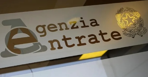 https://www.ragusanews.com/immagini_articoli/29-07-2024/rottamazione-quater-quinta-rata-verso-la-proroga-a-settembre-300.jpg