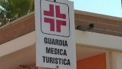 https://www.ragusanews.com/immagini_articoli/29-08-2024/sanita-a-ragusa-guardie-mediche-fino-in-autunno-100.jpg