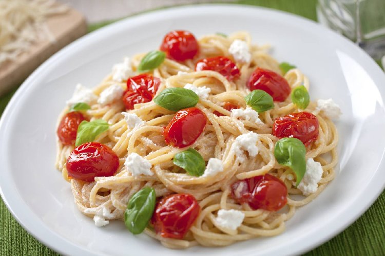 https://www.ragusanews.com/immagini_articoli/30-04-2018/dieta-pasta-perdere-peso-500.jpg